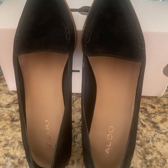 ALDO Clarencea-93 Women's Slip On size 6 Black Suede Shoes - Picture 6 of 6